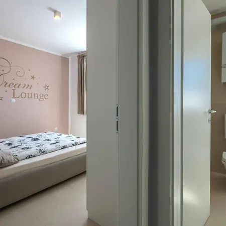 Apartman Dream Lounge With Sea View Póla