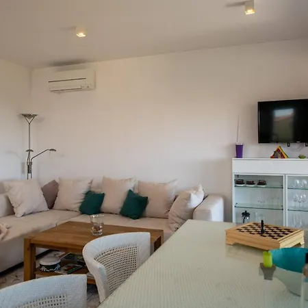 Dream Lounge With Sea View * Pula